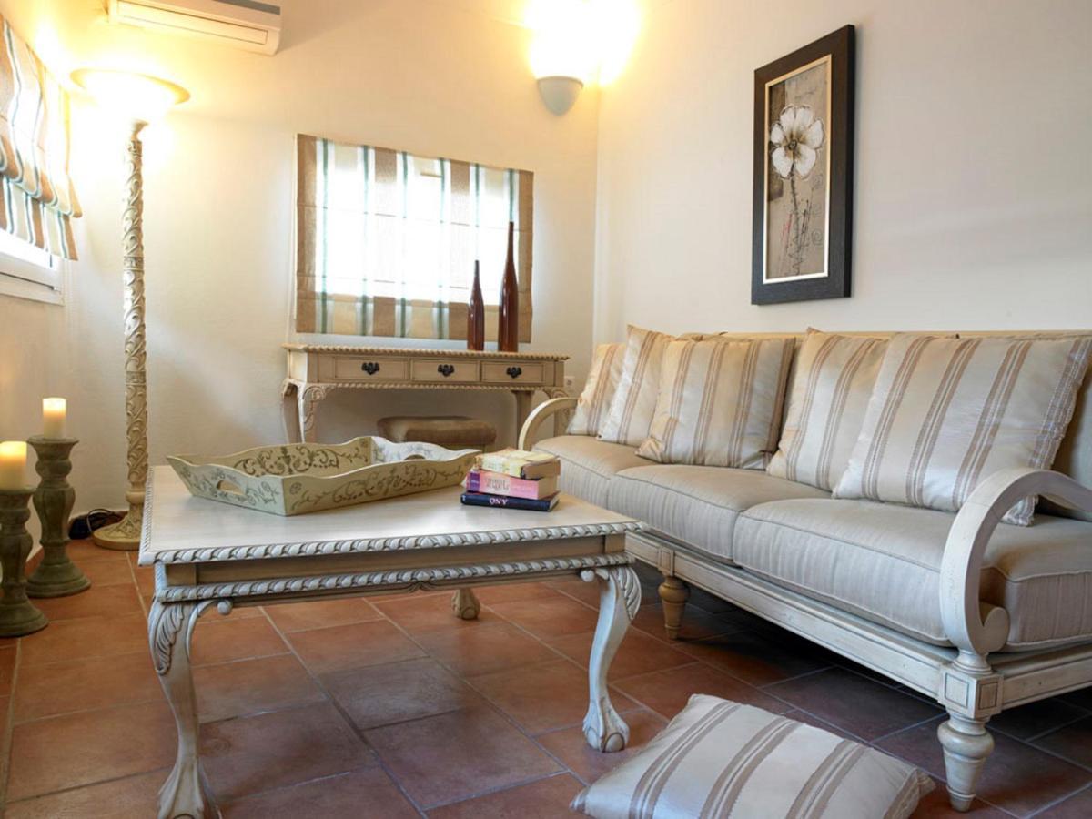 Suites Of The Gods Cave Spa Hotel Megalochori (Santorini) Exterior foto