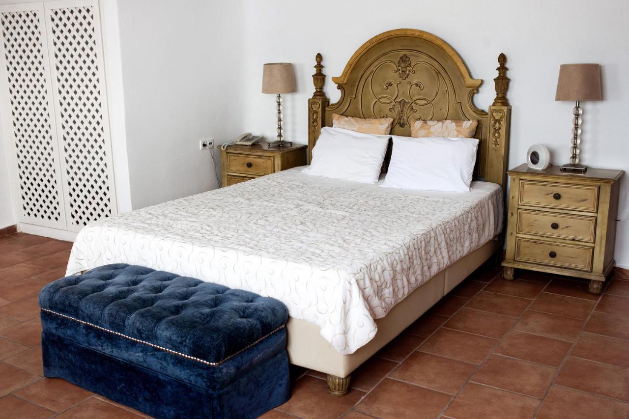 Suites Of The Gods Cave Spa Hotel Megalochori (Santorini) Exterior foto